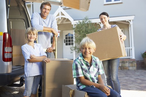 Secure and practical storage concept for personal belongings